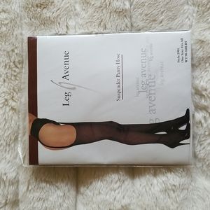 Leg Avenue Suspender Panty Hose